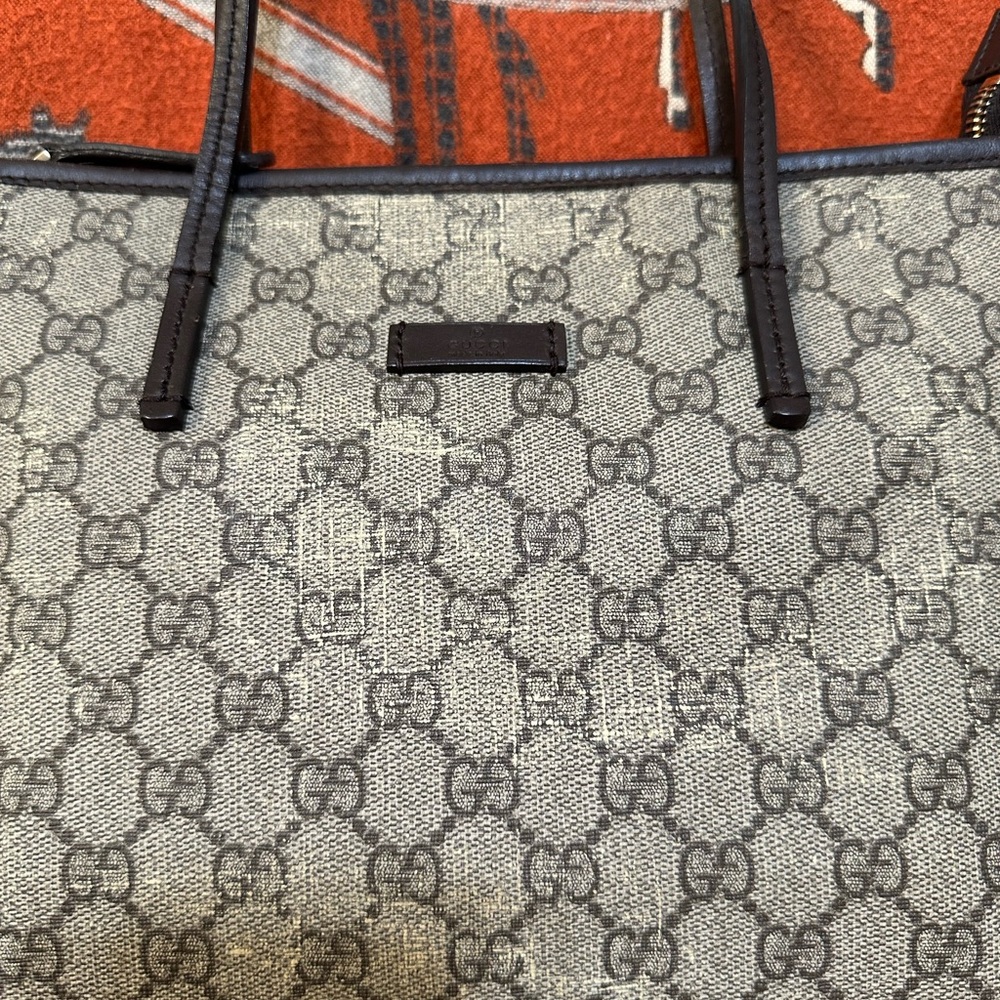 Gucci Gray and Black Monogram Tote - Picture 2 of 16